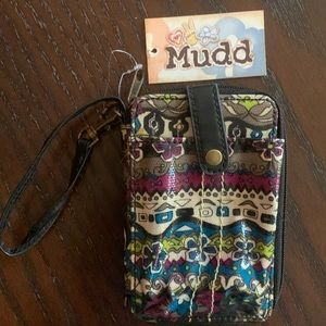 Mudd wristlet